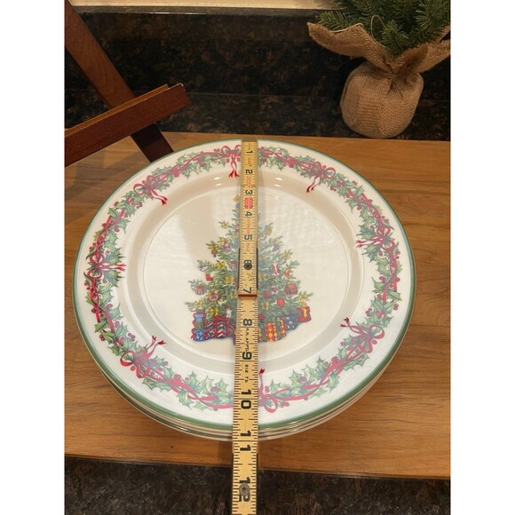 4 Radko Traditions Holiday Celebrations Dinner Plates - Picture 5 of 6